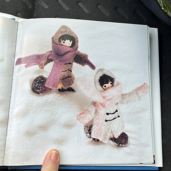 Childrens book- like new! - Picture 5 of 5